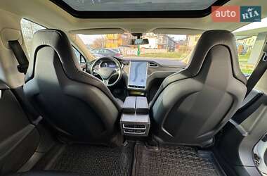 Лифтбек Tesla Model S 2013 в Ивано-Франковске