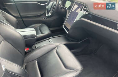 Лифтбек Tesla Model S 2016 в 