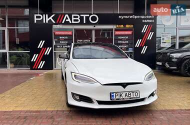 Лифтбек Tesla Model S 2020 в Львове