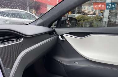 Лифтбек Tesla Model S 2020 в Львове