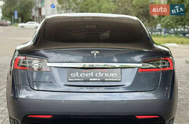 Ліфтбек Tesla Model S 2018 в 