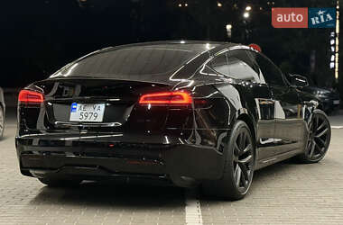 Ліфтбек Tesla Model S 2022 в 