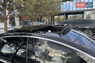 Лифтбек Tesla Model S 2018 в 