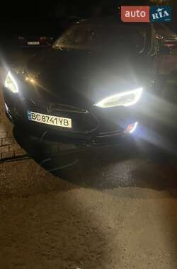 Ліфтбек Tesla Model S 2013 в 