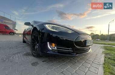 Ліфтбек Tesla Model S 2013 в 