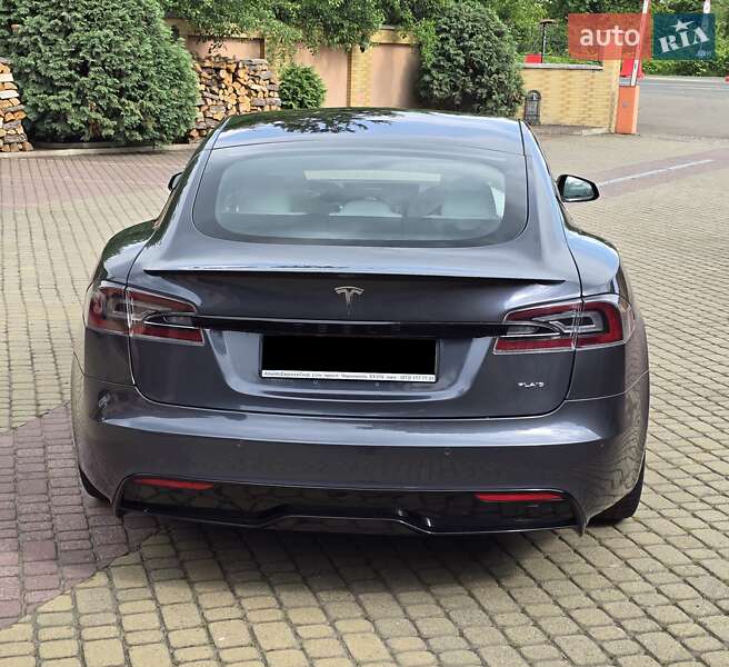 Ліфтбек Tesla Model S 2021 в Мукачевому