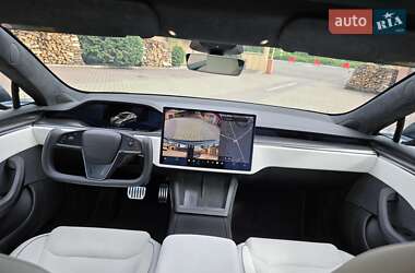 Ліфтбек Tesla Model S 2021 в 