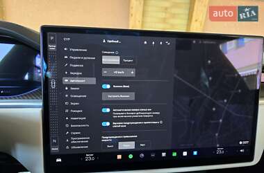 Ліфтбек Tesla Model S 2021 в 