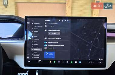 Ліфтбек Tesla Model S 2021 в 
