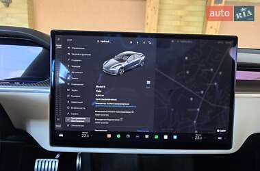 Ліфтбек Tesla Model S 2021 в 