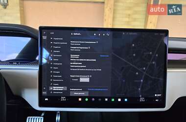 Ліфтбек Tesla Model S 2021 в 