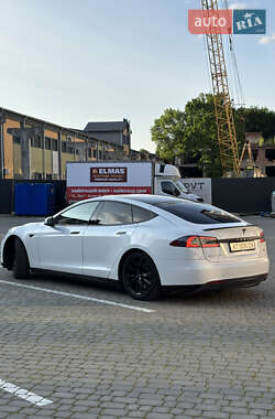 Лифтбек Tesla Model S 2013 в 