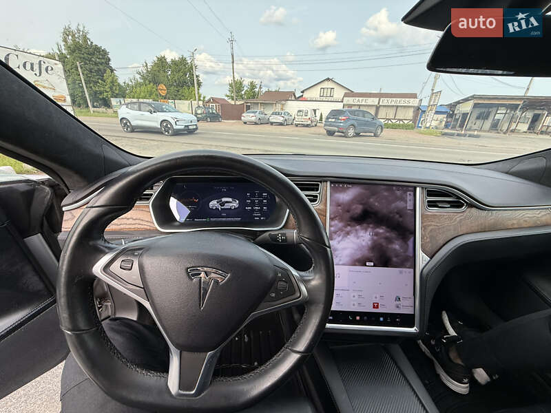 Ліфтбек Tesla Model S 2017 в Києві фото 23 Ліфтбек Tesla Model S 2017 в Києві