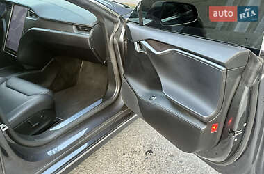 Лифтбек Tesla Model S 2018 в 