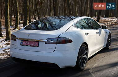Ліфтбек Tesla Model S 2016 в 
