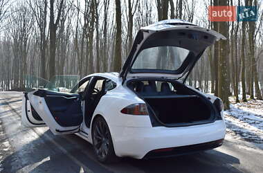 Ліфтбек Tesla Model S 2016 в 