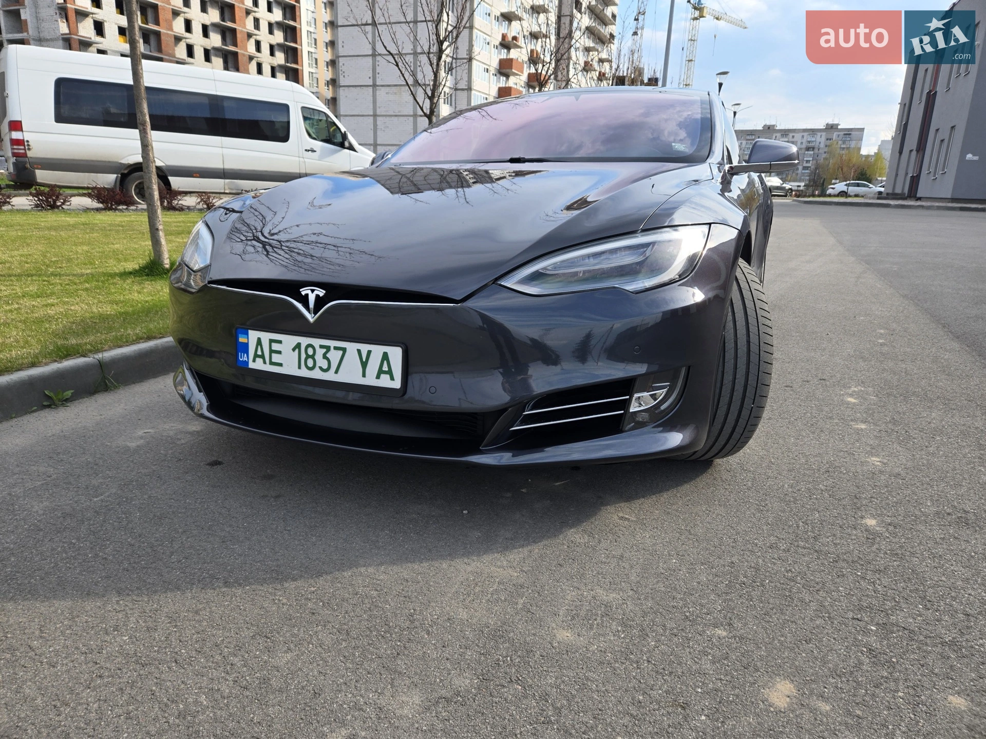 2019 Tesla Model S - фото 1