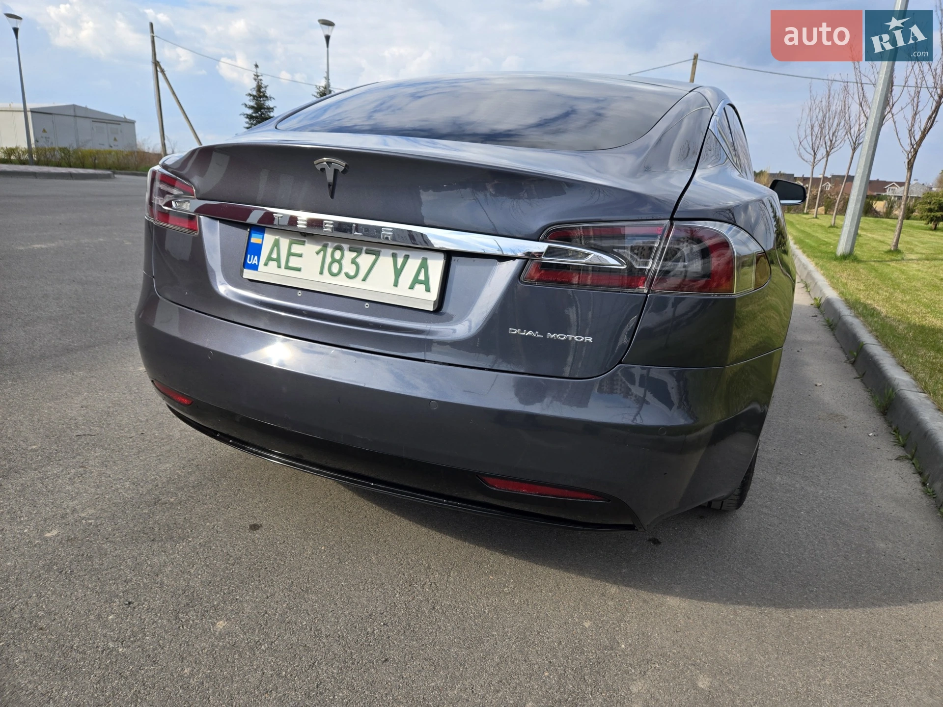 2019 Tesla Model S - мініатюра 12