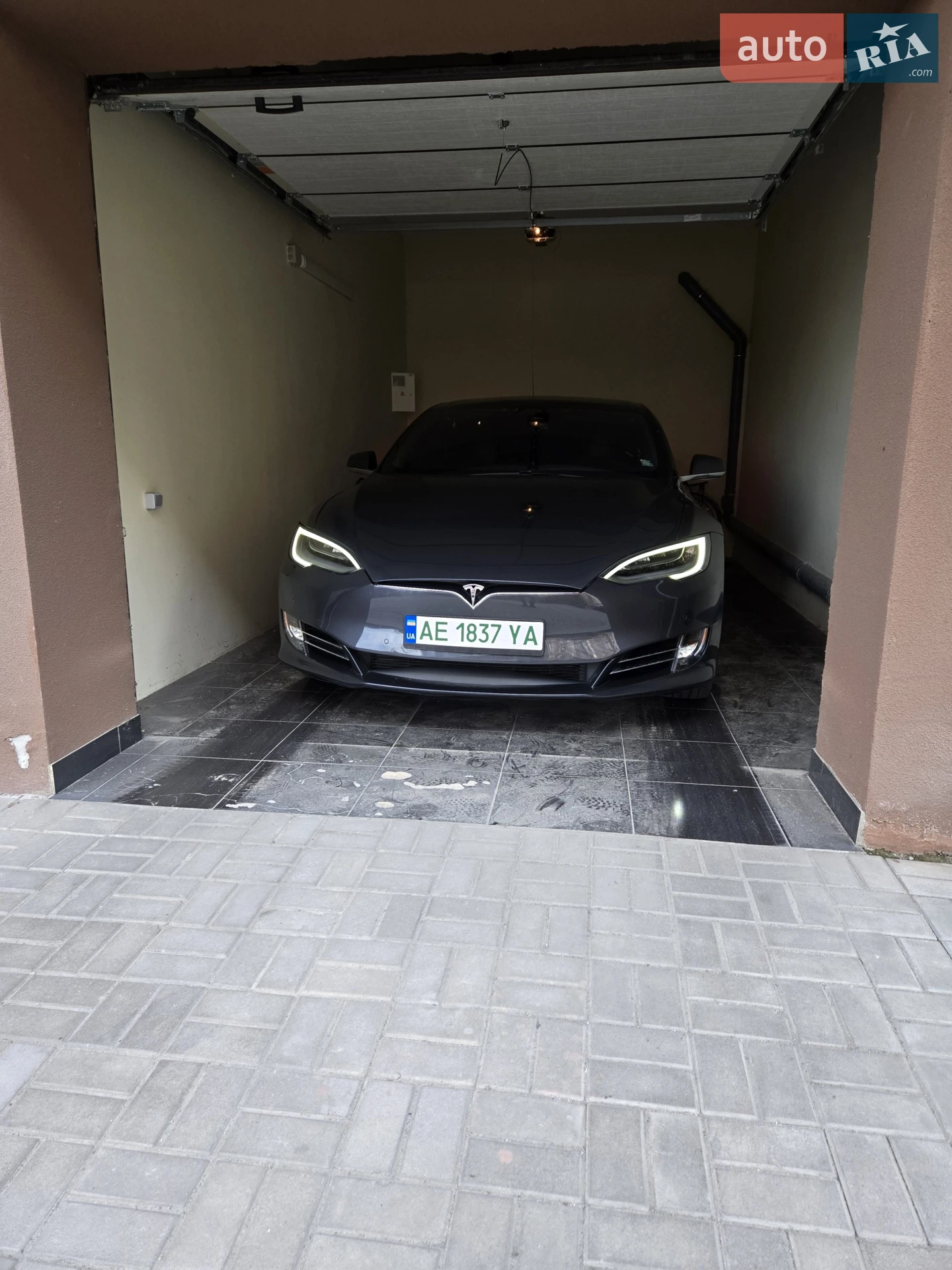 2019 Tesla Model S - мініатюра 24
