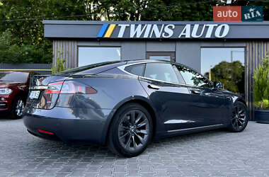 Ліфтбек Tesla Model S 2018 в 