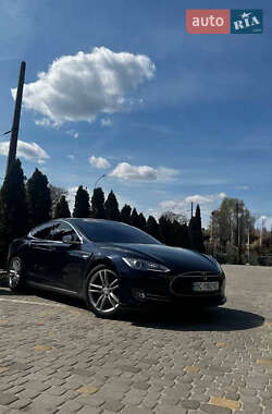 tesla model-s 2015 в Харків від професійного продавця Дмитрий Женеску