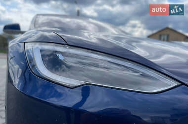 Лифтбек Tesla Model S 2016 в 