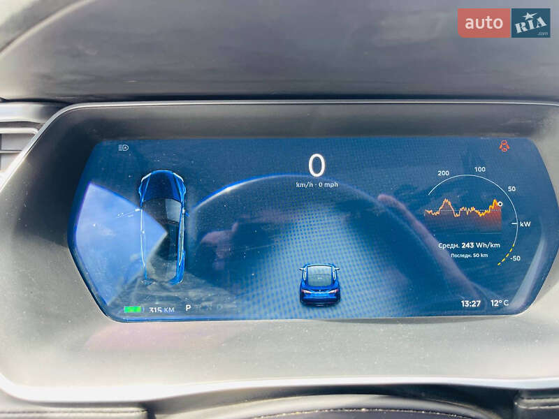 Ліфтбек Tesla Model S 2016 в Хмельницькому