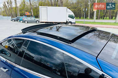 Лифтбек Tesla Model S 2016 в 