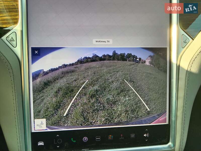 Лифтбек Tesla Model S 2015 в Ивано-Франковске