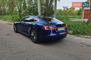 Лифтбек Tesla Model S 2019 в Харькове
