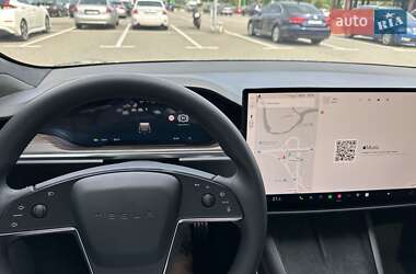Лифтбек Tesla Model S 2021 в 