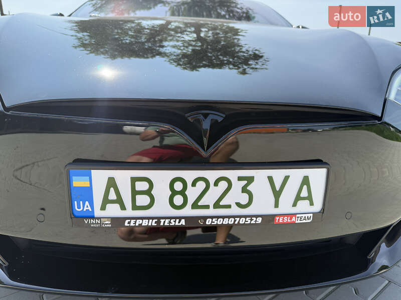 Лифтбек Tesla Model S 2019 в Виннице