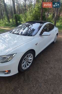 Ліфтбек Tesla Model S 2012 в 