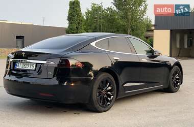 Лифтбек Tesla Model S 2016 в 