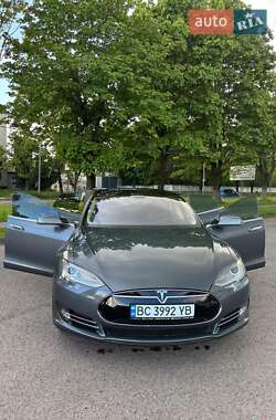 Лифтбек Tesla Model S 2013 в 