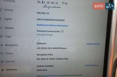 Лифтбек Tesla Model S 2012 в 