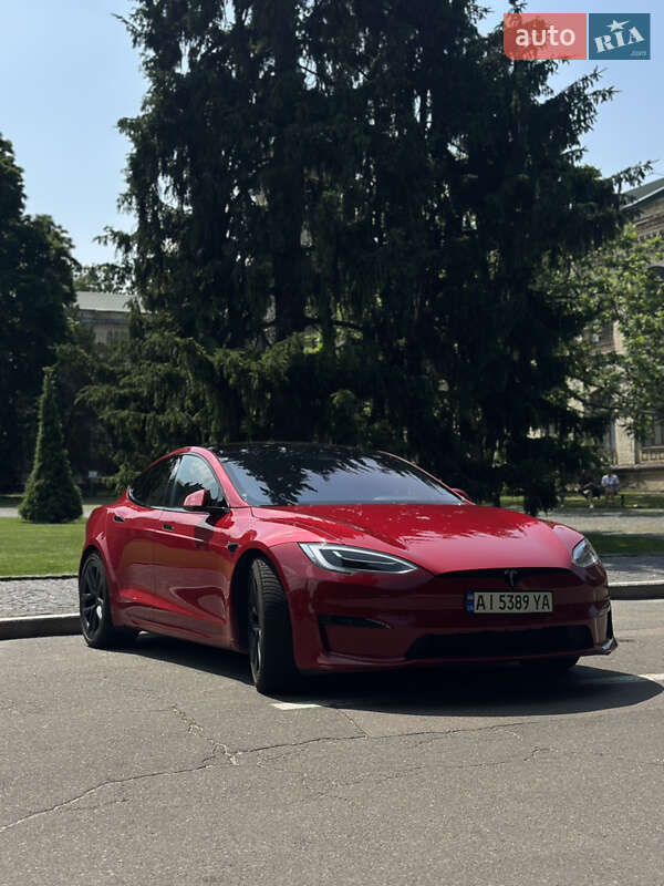 Лифтбек Tesla Model S 2021 в Киеве