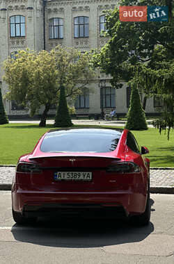 Лифтбек Tesla Model S 2021 в 