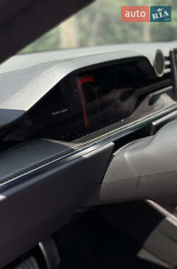 Лифтбек Tesla Model S 2021 в 