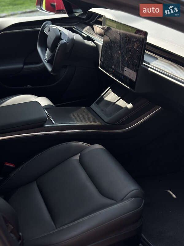Лифтбек Tesla Model S 2021 в Киеве