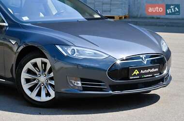 Ліфтбек Tesla Model S 2016 в 