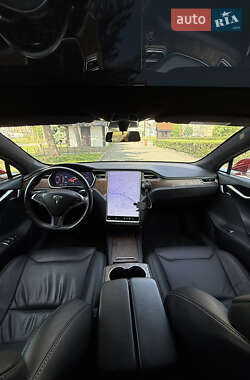 Ліфтбек Tesla Model S 2018 в 