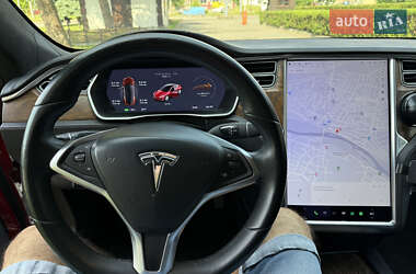 Ліфтбек Tesla Model S 2018 в 