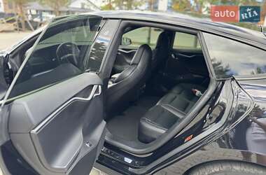 Лифтбек Tesla Model S 2018 в 