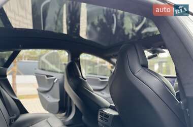 Лифтбек Tesla Model S 2018 в 