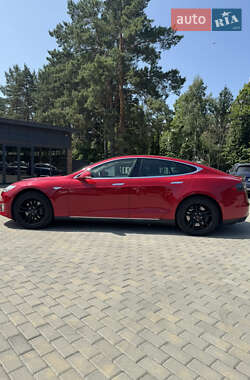 Ліфтбек Tesla Model S 2014 в 