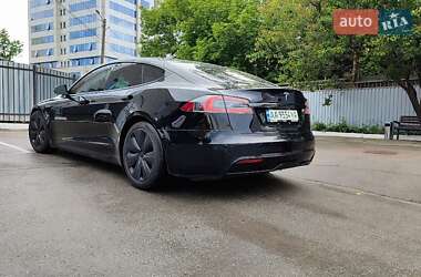 Лифтбек Tesla Model S 2021 в 
