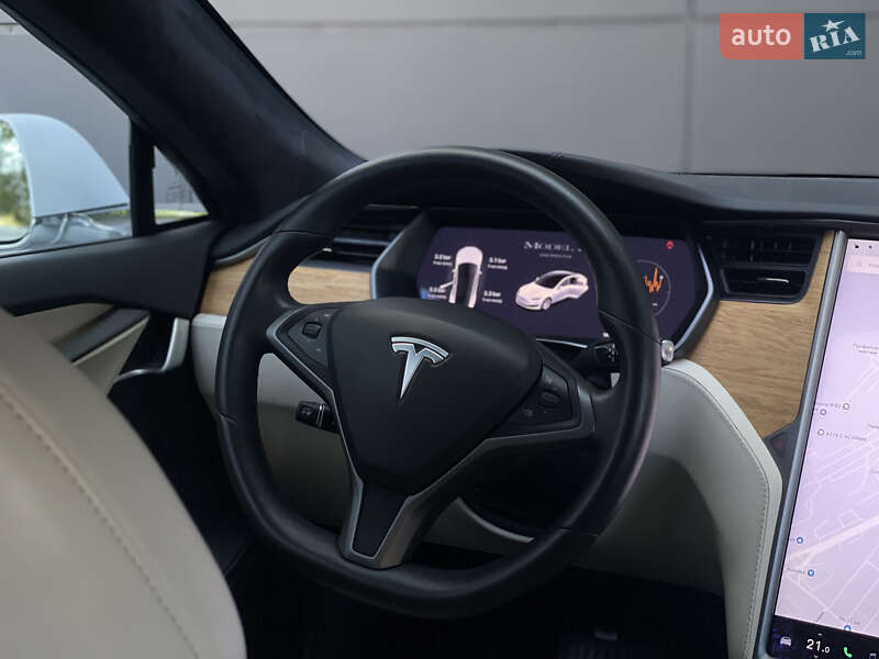 Ліфтбек Tesla Model S 2020 в Одесі