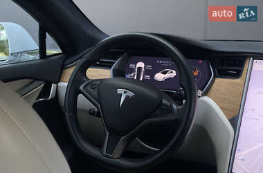 Ліфтбек Tesla Model S 2020 в 
