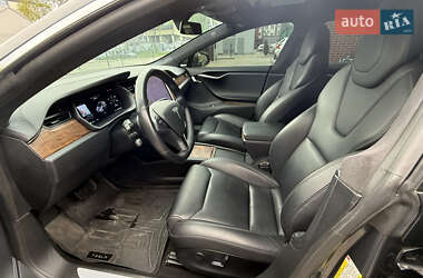Лифтбек Tesla Model S 2019 в 